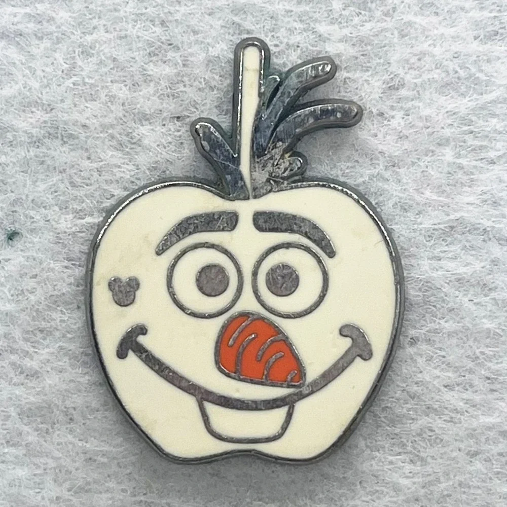 🔮 5/$25 Disney Frozen Olaf‎ Candy Apple Pin